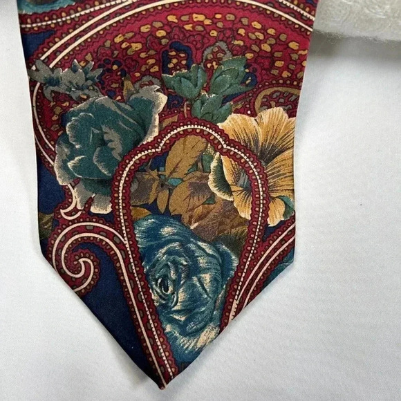 2/$30 Karl Lagerfeld Floral Paisley Silk Tie Luxury Business Classic - Picture 3 of 7